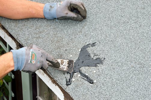 Reparasjon av takbelegg Reparer takbelegget RASKT